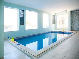 B26 - Palmeiras Top-Floor Apartment