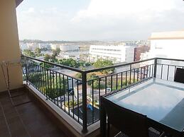 B26 - Palmeiras Top-Floor Apartment