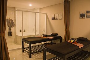 Antero Hotel Jababeka Cikarang