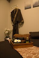 Antero Hotel Jababeka Cikarang