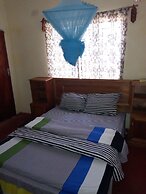 Lodge B Mawira