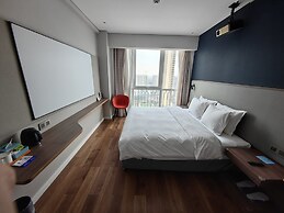 Holiday Inn Express Liyang Huafu by IHG