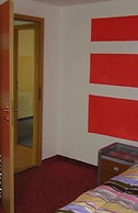 Falkenstein Aparts
