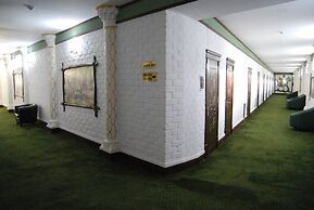 Hotel Kesh Palace