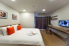Casa Luxe Hotel and Resident