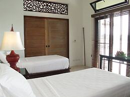 Stunning Oceanview Villa Taipan