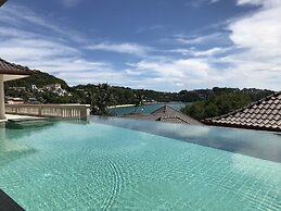 Stunning Oceanview Villa Taipan