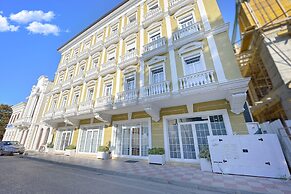 Alis Hotel
