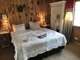 Hamilton Lodge & Spa