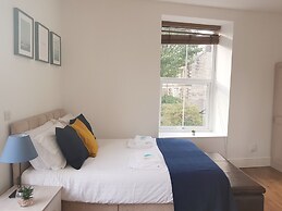 BlueOne Serviced Apartments-Sandon House