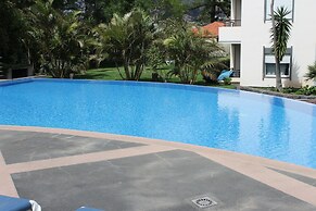 Jasmineiro Palms Palace Apartment