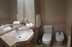 Jasmineiro Palms Palace Apartment