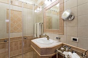 Suter Palace Heritage Boutique Hotel