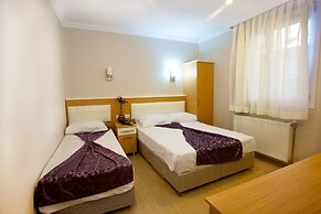 Hotel the Ferah