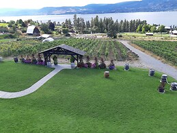Lake View House