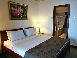 Residency Suites At Times Square