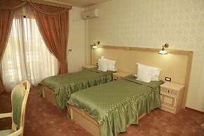Hotel Majestic