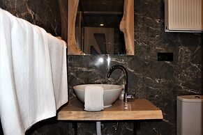 Abant Dere Otel