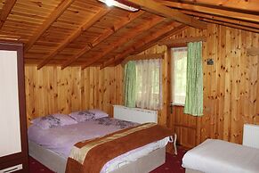 Abant Dere Otel
