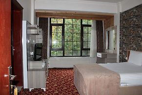 Abant Dere Otel