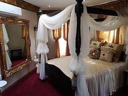 Excalibur Boutique Hotel