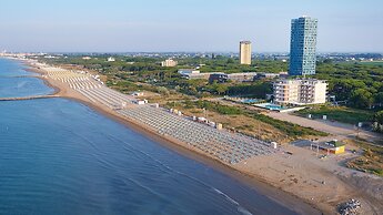 Jesolopalace Hotel & Aparthotel
