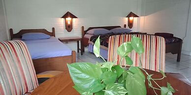 Rini Hotel