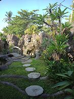 Rini Hotel