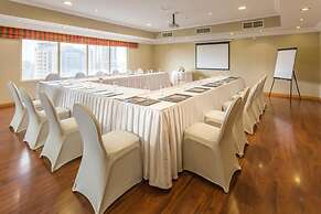 Al Safir Tower & Residence