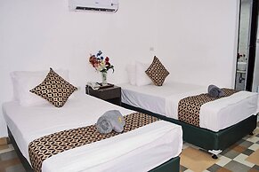 Papa Ji Hotel and Restaurant