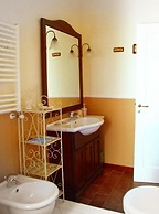 L' Antico Borgo