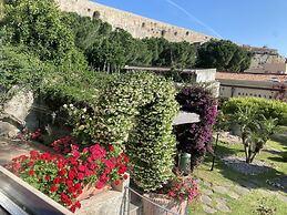 L' Antico Borgo
