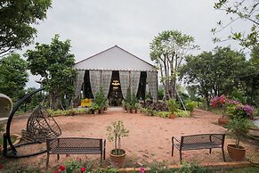 Thanburi Resort