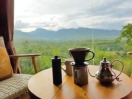 Thanburi Resort