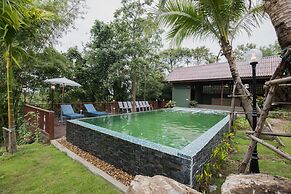 Thanburi Resort