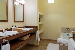 Kili Villa