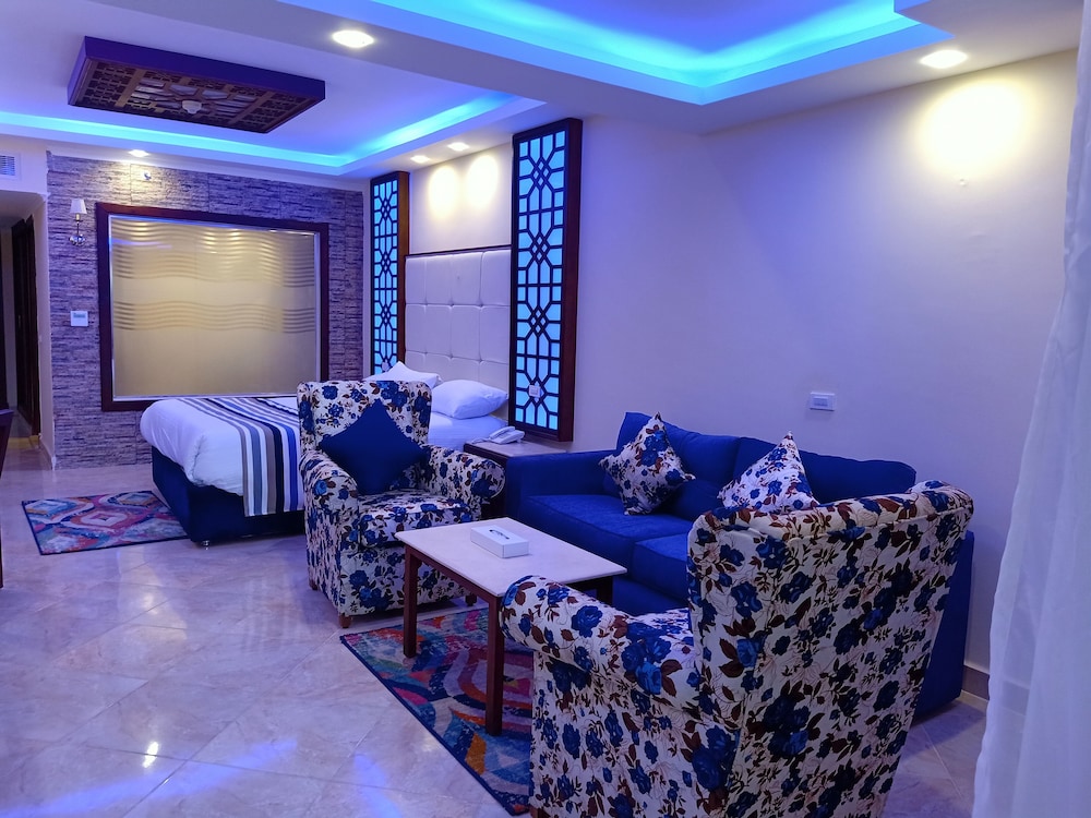 Edge Rotana Sea Beach