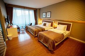 Hotel Wiz