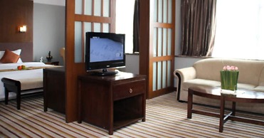 Poly Hotel