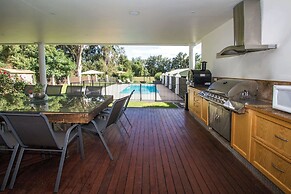 Mudgee Country Grandeur Home