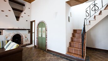 Miallet Pension