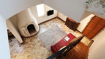 Miallet Pension