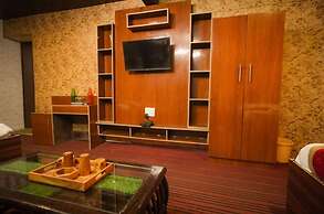 Hotel Kausani Retreat