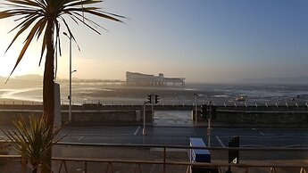 Seaward Hotel