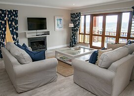 Villa 8