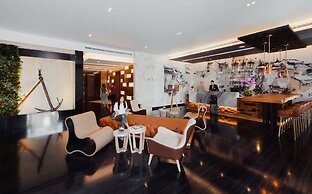 Victoria Garden Hotel