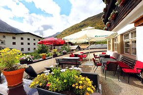 Berghotel Gstrein