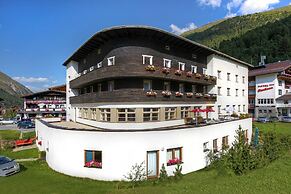 Berghotel Gstrein