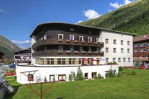 Berghotel Gstrein