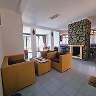 Villa ChavaMinerva Bata - Ciater